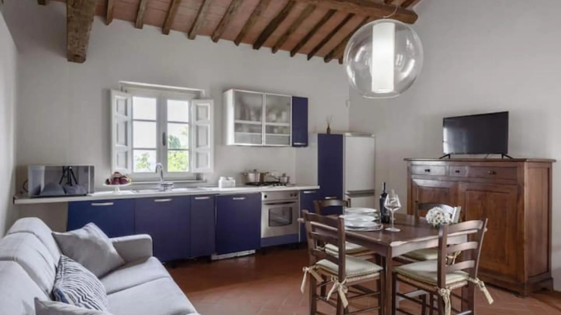 Residence Collecchio - Tulipano Pescia