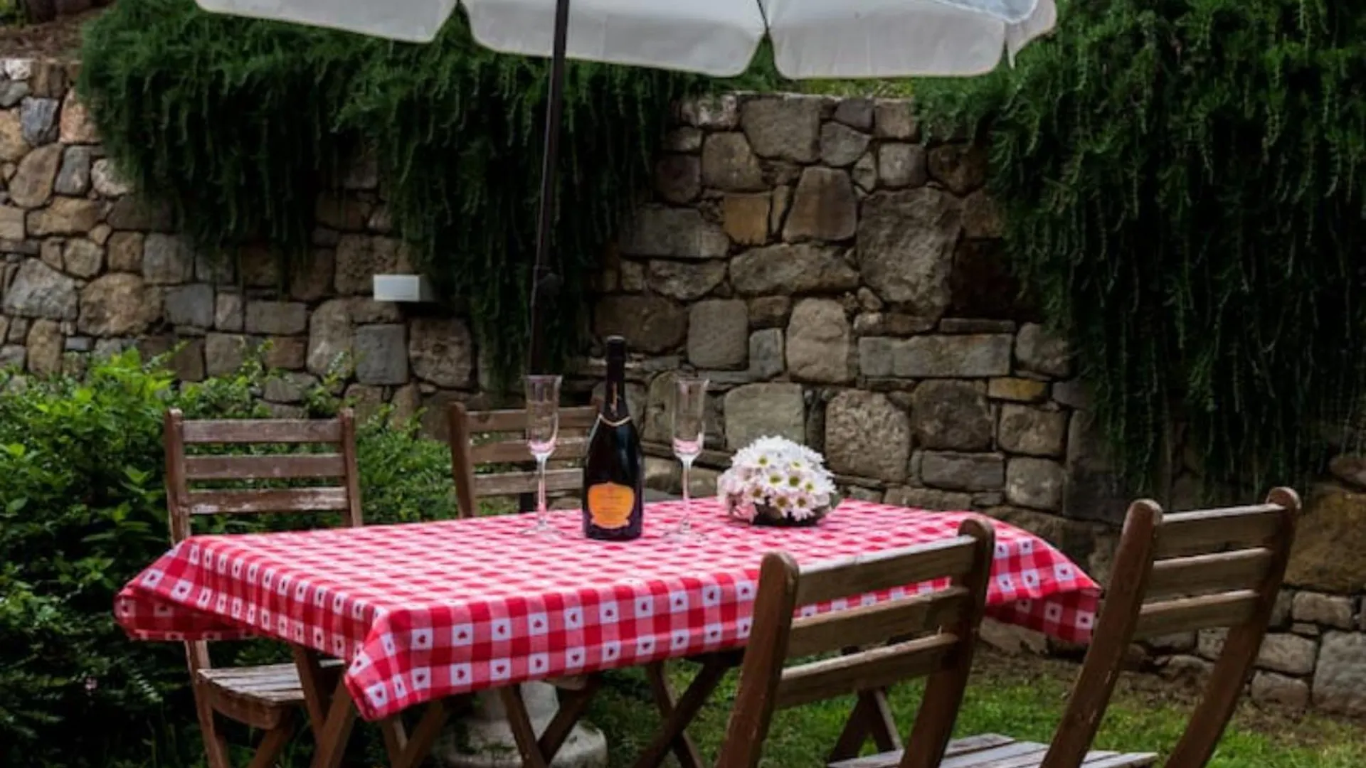 Residence Collecchio - Tulipano Pescia 0*,  Italy